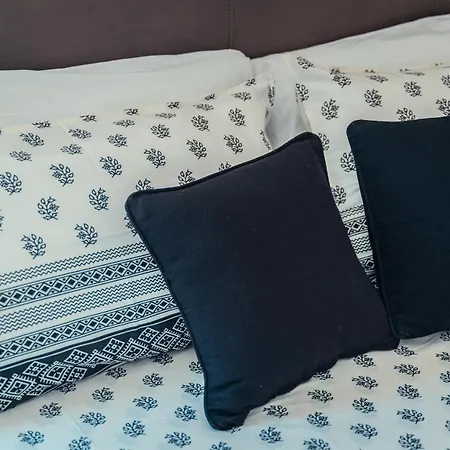 Bed & Breakfast Elegant R&b Floridia *