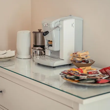 Elegant Mini Appartments Floridia Close To The Center Private Parking Taormina