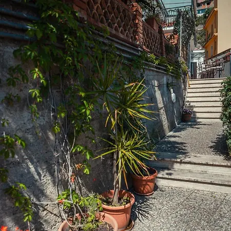 Elegant Mini Appartments Floridia Close To The Center Private Parking 3* Taormina