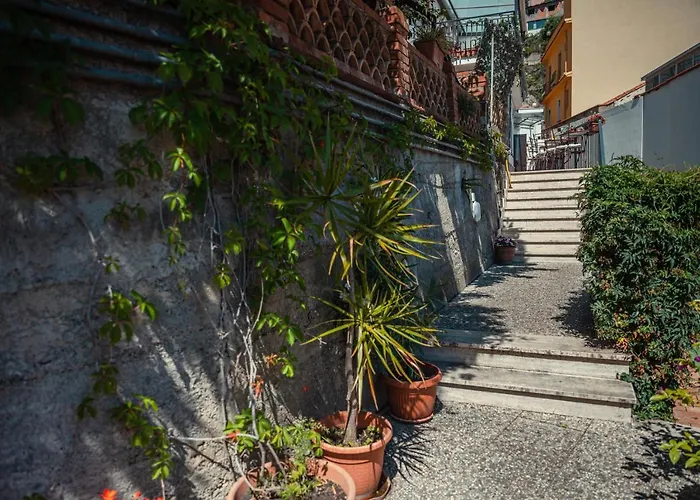 Elegant Mini Appartments Floridia Close To The Center Private Parking 3* Ταορμίνα